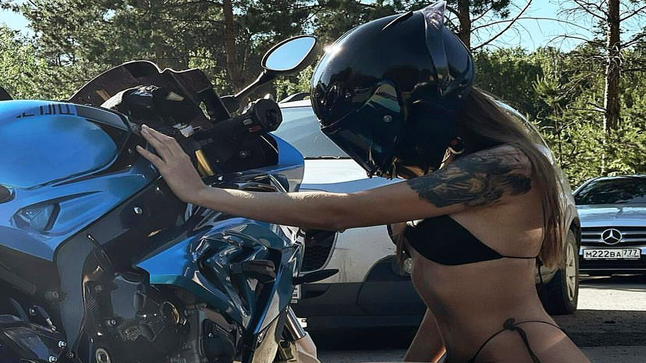 meiden op motoren