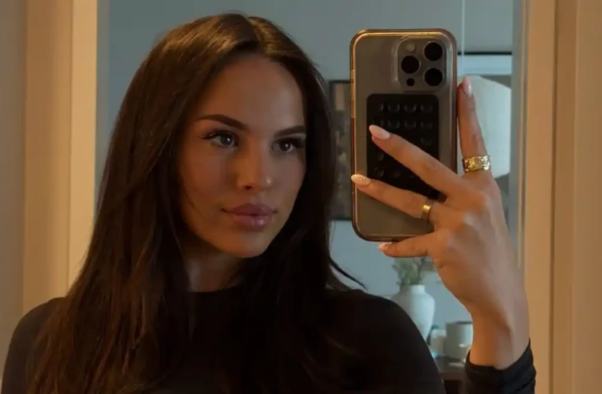 Demi de Boer lingerie foto Instagram