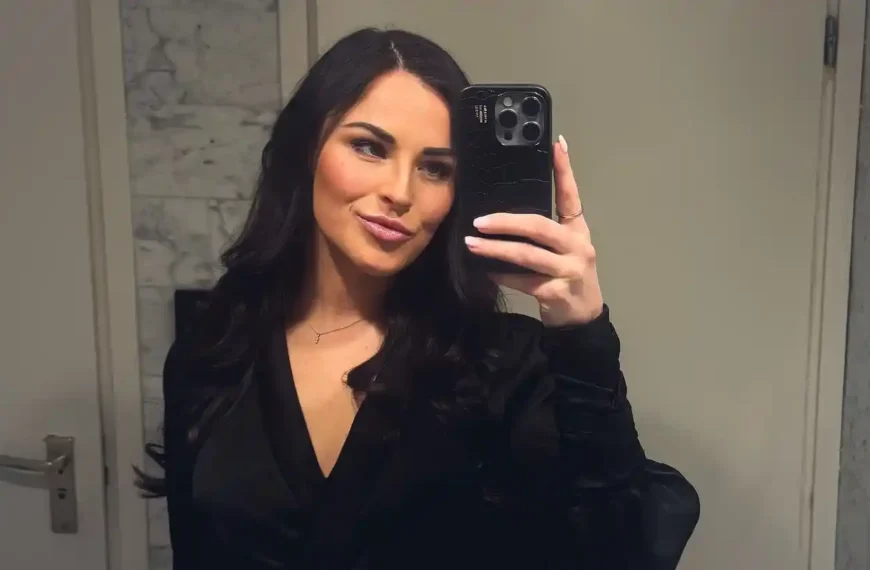 Jane Valkering lingerie foto Instagram