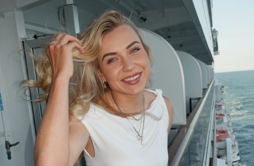 joy beune playboy video